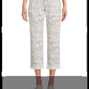 Time and Tru Women High Rise Relaxed Fit Cropped pants   Size XXXL- 22. New.